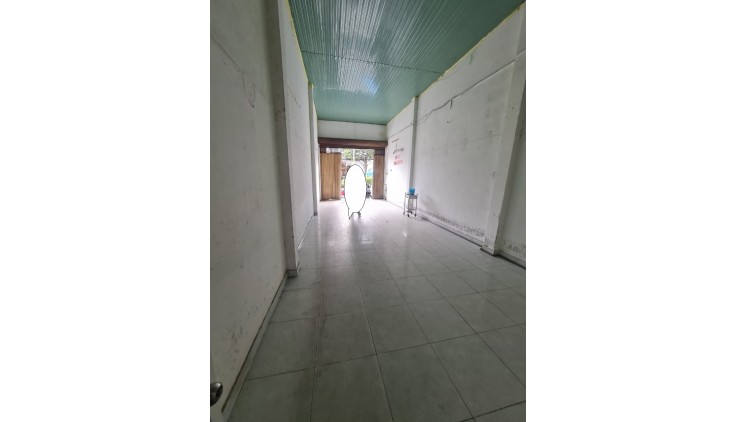 SỐC- Cho thuê nhà  Mặt Tiền Nguyễn Cửu Đàm 72m2, 14Triệu